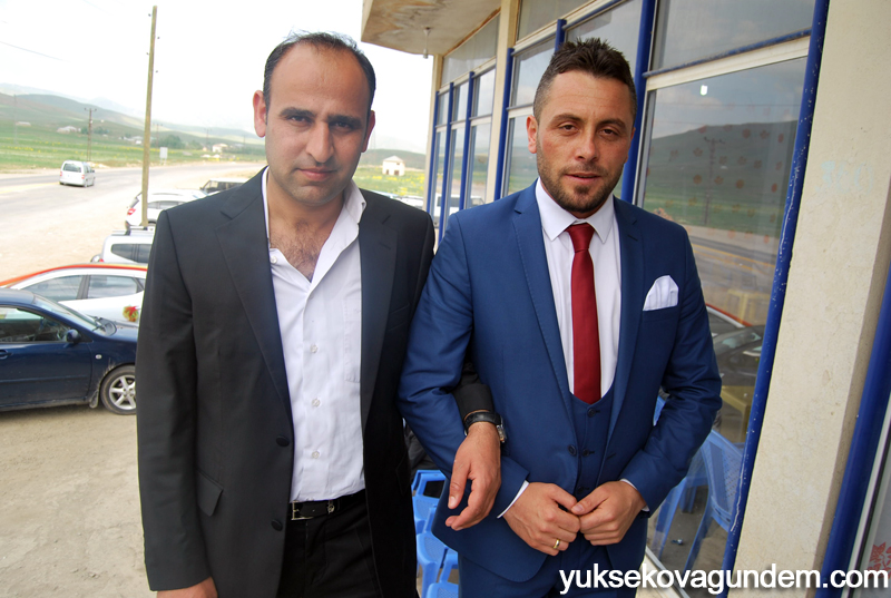 Öner Ailesinin Mutlu Günü 21