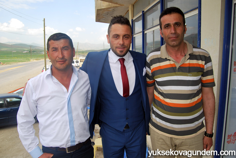 Öner Ailesinin Mutlu Günü 22