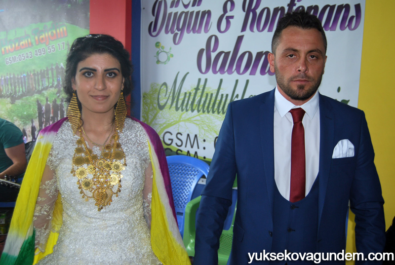 Öner Ailesinin Mutlu Günü 35