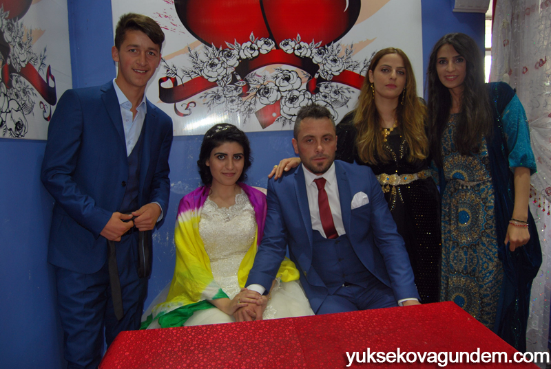Öner Ailesinin Mutlu Günü 5