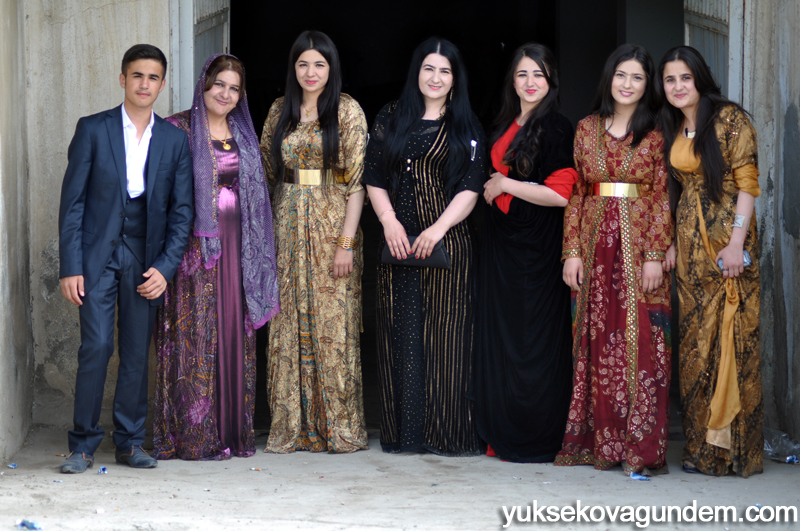 Öner Ailesinin Mutlu Günü 53