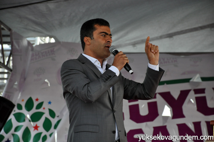 Yüksekova'da 'Büyük İnsanlık' Mitingi 42