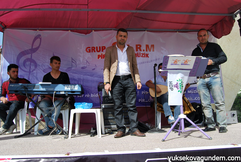 Çelik Ailesinin Mutlu Günü 114