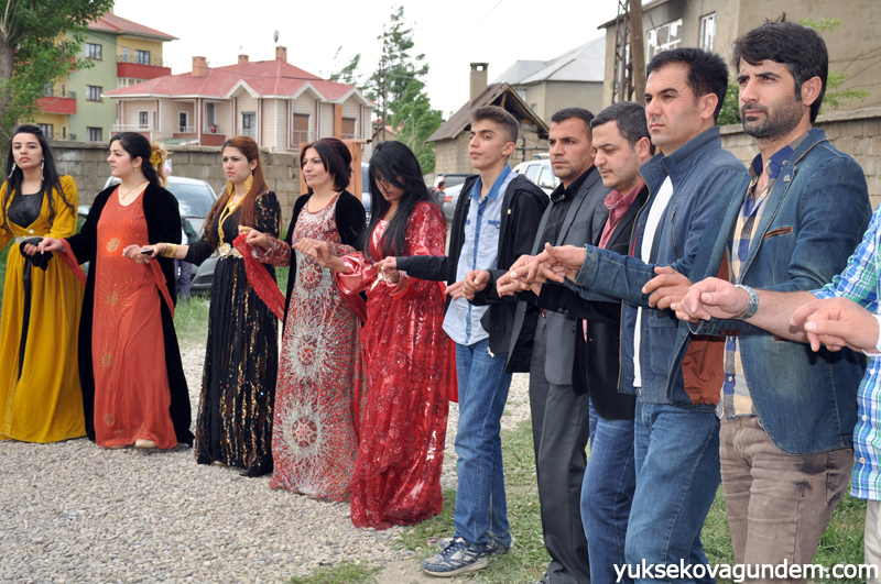 Çelik Ailesinin Mutlu Günü 21