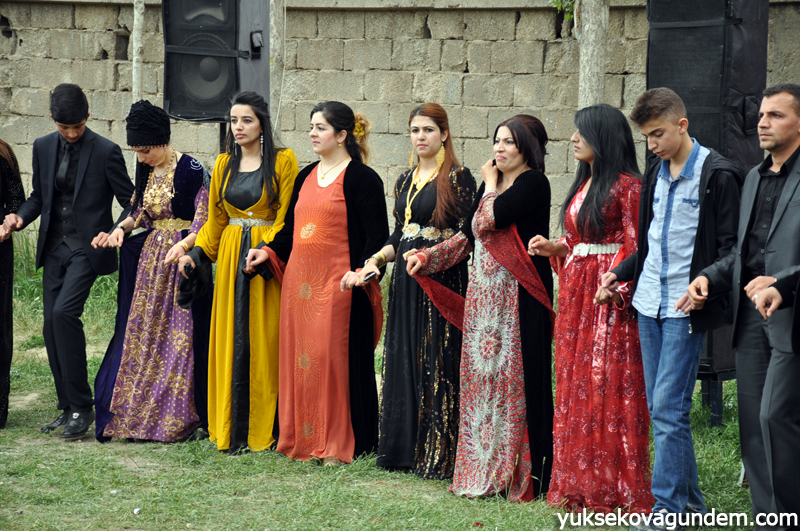 Çelik Ailesinin Mutlu Günü 24