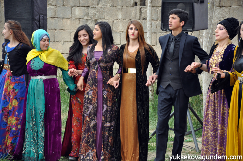 Çelik Ailesinin Mutlu Günü 25