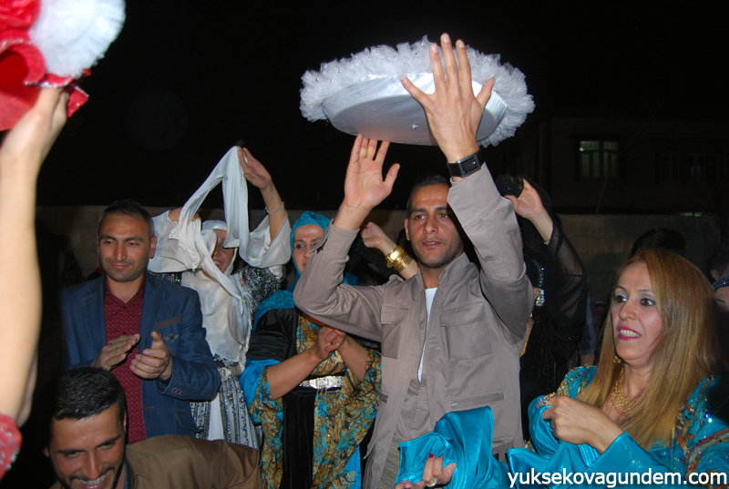 Yağan Ailesinin Mutlu Günü 50