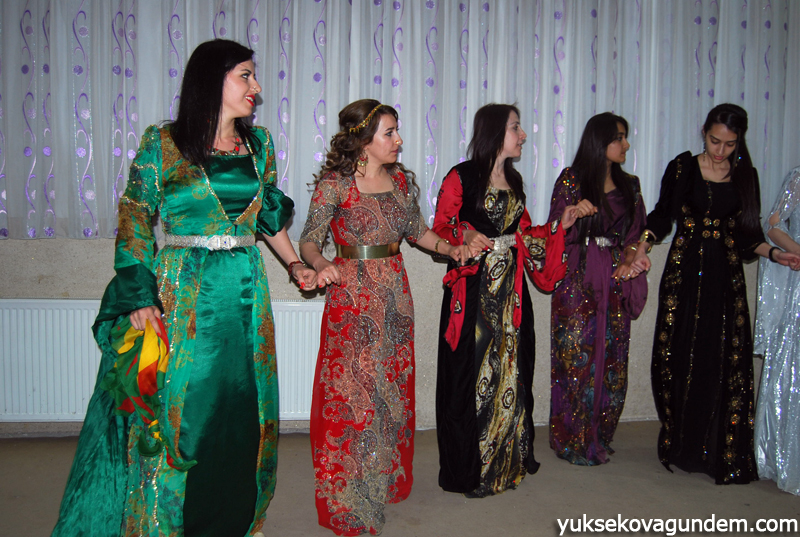 Yağan Ailesinin Mutlu Günü 60