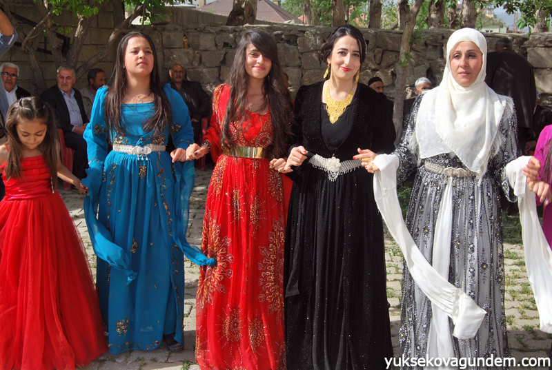 Yağan Ailesinin Mutlu Günü 97