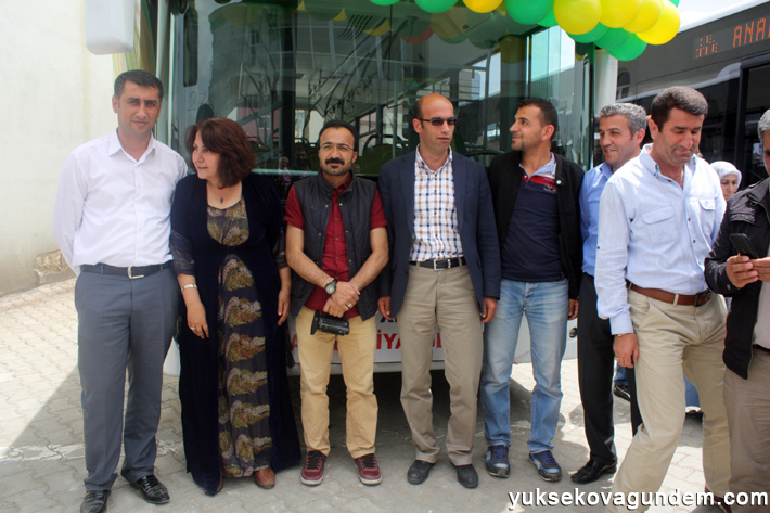Yüksekova Belediyesi 4 Otobüs Aldı 13