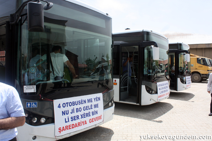 Yüksekova Belediyesi 4 Otobüs Aldı 8