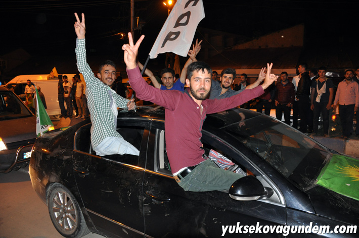Yüksekova'da Seçim kutlamaları 1