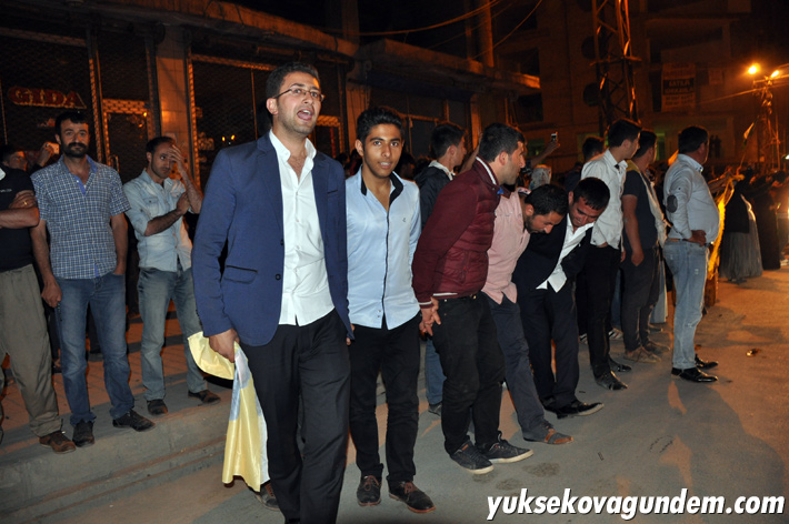 Yüksekova'da Seçim kutlamaları 12