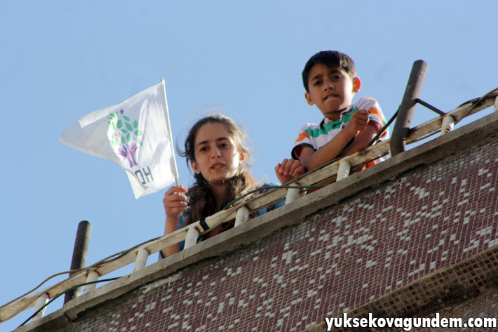 Seçim kutlamaları bu günde devam etti 15