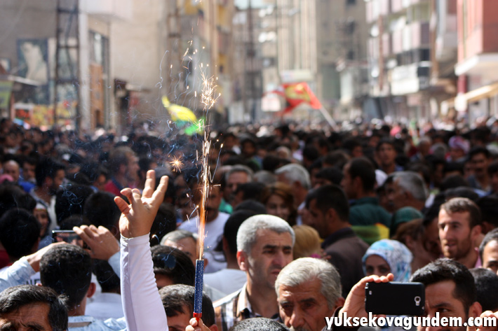 Seçim kutlamaları bu günde devam etti 24