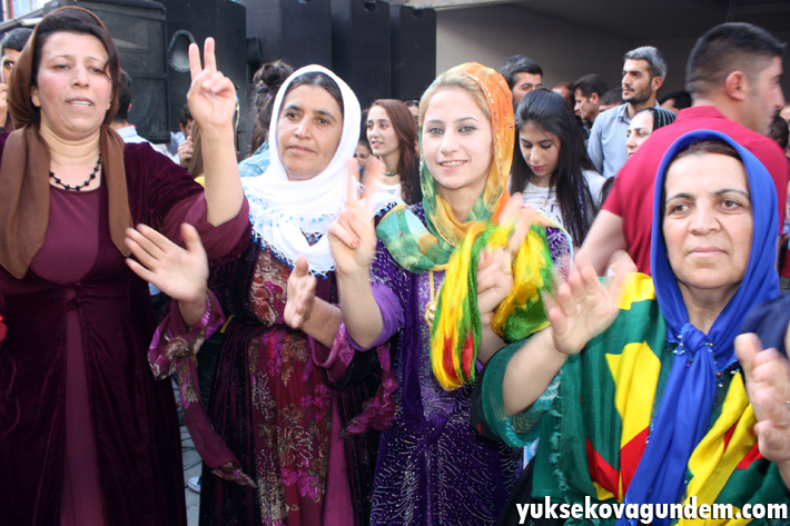 Seçim kutlamaları bu günde devam etti 78