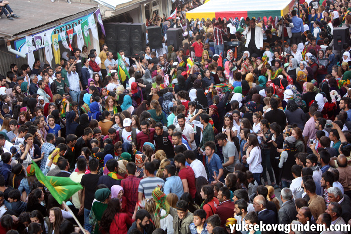 Seçim kutlamaları bu günde devam etti 85