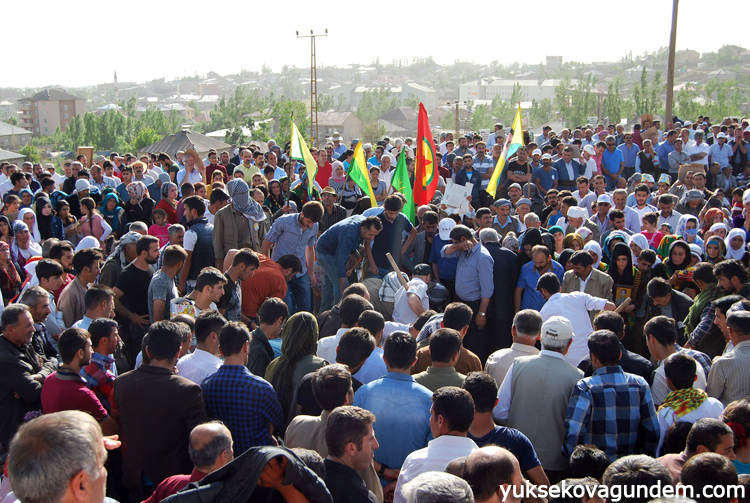 YPG'li Akdoğan Son Yolculuğuna Uğurlandı 14