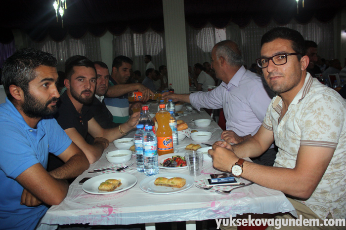 Yüksekova Ticaret Odasından İftar Yemeği 14