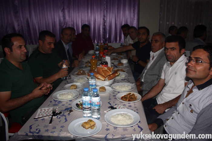 Yüksekova Ticaret Odasından İftar Yemeği 2