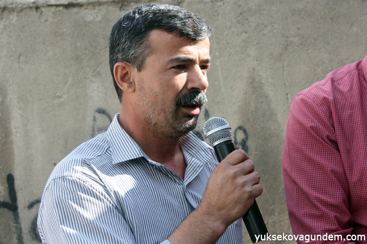 Süleyman öğretmeninin taziyesine kitlesel ziyaret 17