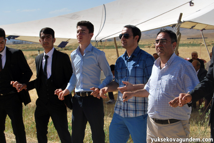 Yüksekova Düğünleri (01-02) Ağustos 2015 10