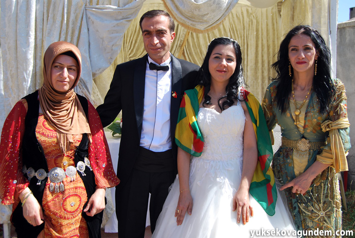 Yüksekova Düğünleri (01-02) Ağustos 2015 14
