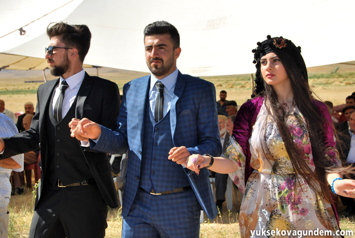 Yüksekova Düğünleri (01-02) Ağustos 2015 15