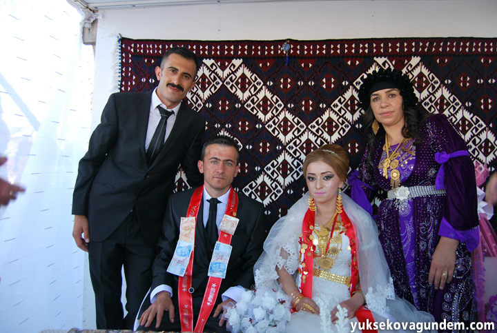 Yüksekova Düğünleri (01-02) Ağustos 2015 16