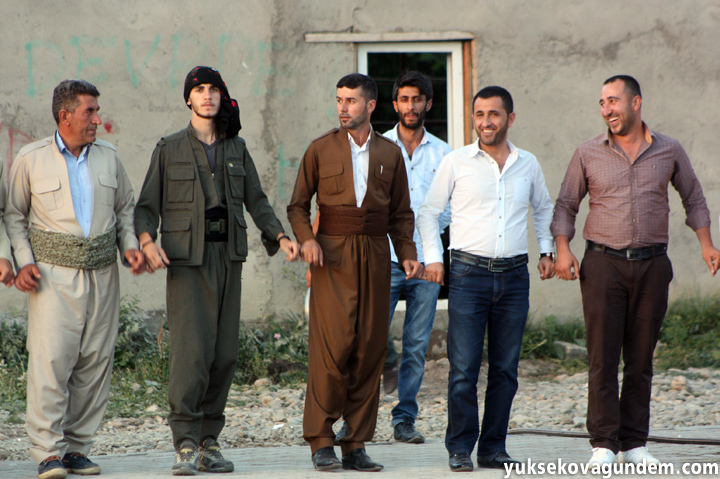 Yüksekova Düğünleri (01-02) Ağustos 2015 35