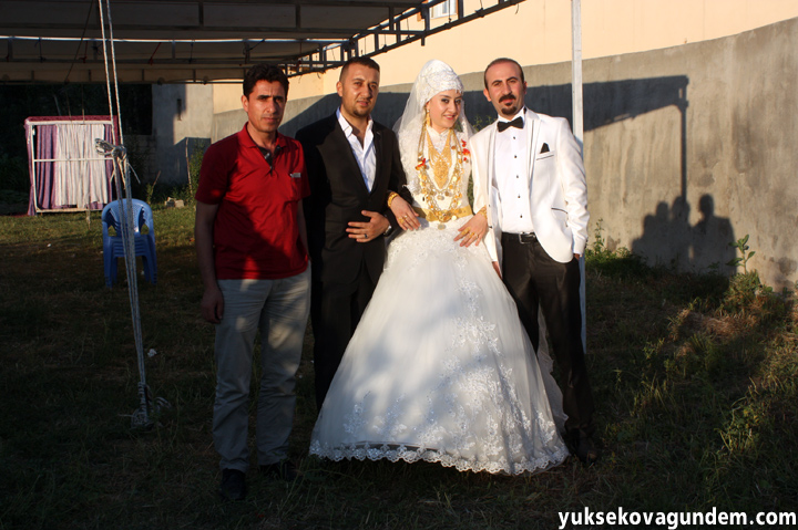 Yüksekova Düğünleri (01-02) Ağustos 2015 48