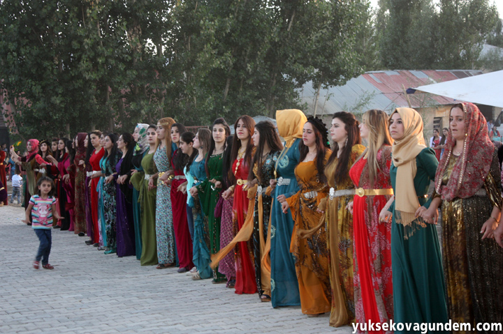 Yüksekova Düğünleri (01-02) Ağustos 2015 54