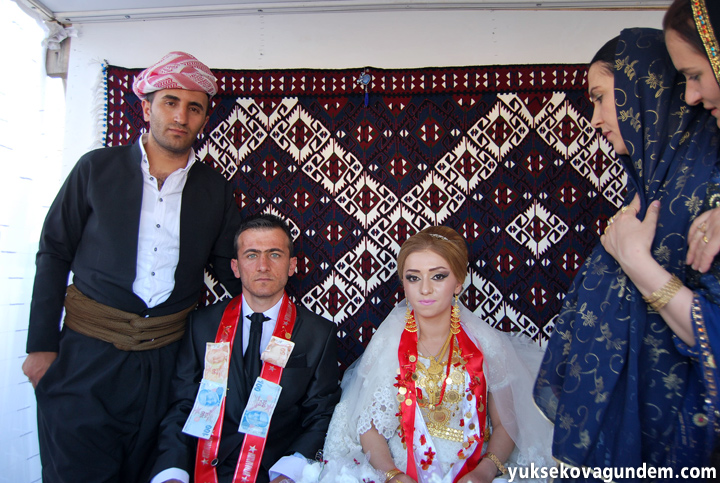 Yüksekova Düğünleri (01-02) Ağustos 2015 8