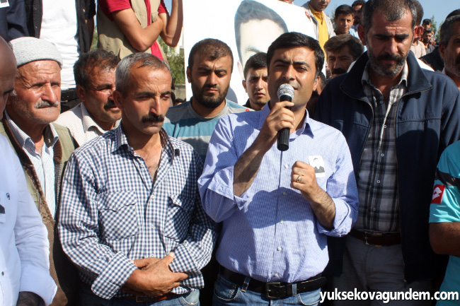 Kaval Yüksekova'da uğurlandı 10