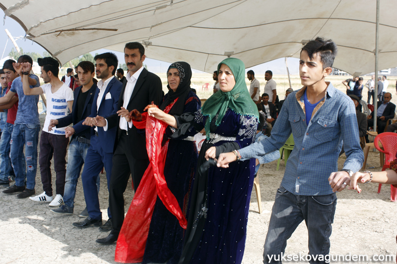 Yüksekova Düğünleri (05-06) Eylül 2015 152