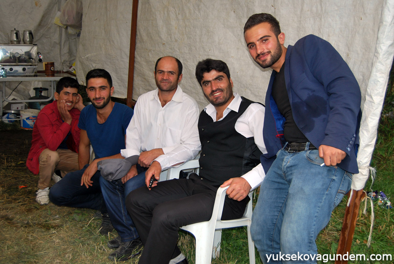 Yüksekova Düğünleri (05-06) Eylül 2015 163