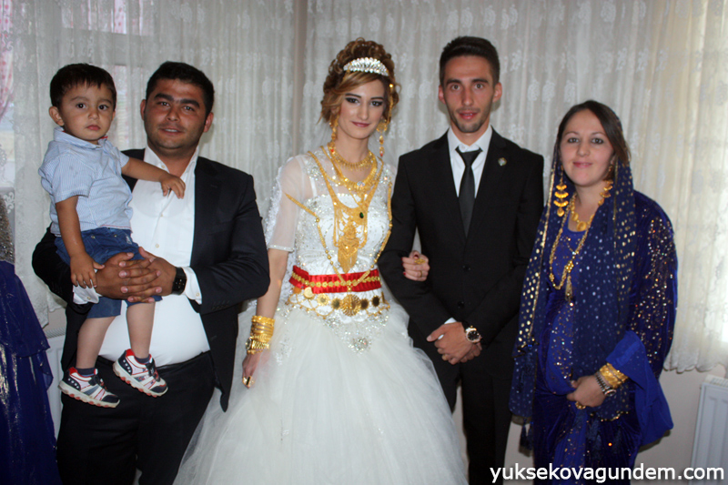 Yüksekova Düğünleri (05-06) Eylül 2015 37