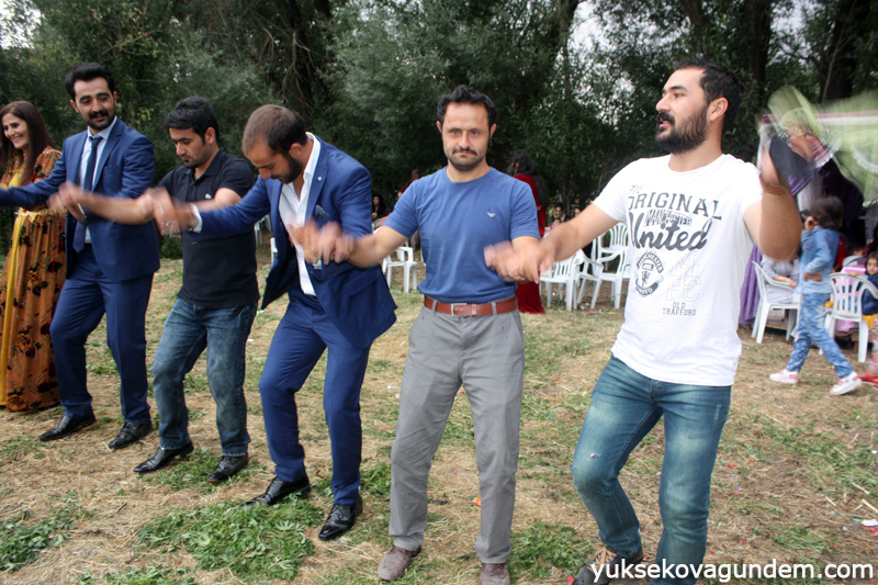 Yüksekova Düğünleri (05-06) Eylül 2015 82