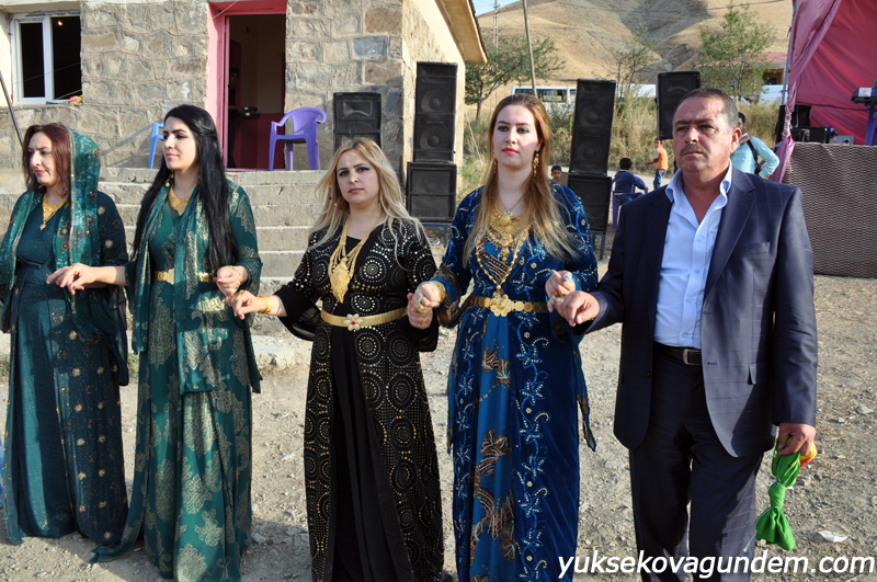 Yüksekova Düğünleri (12-13) Eylül 2015 10