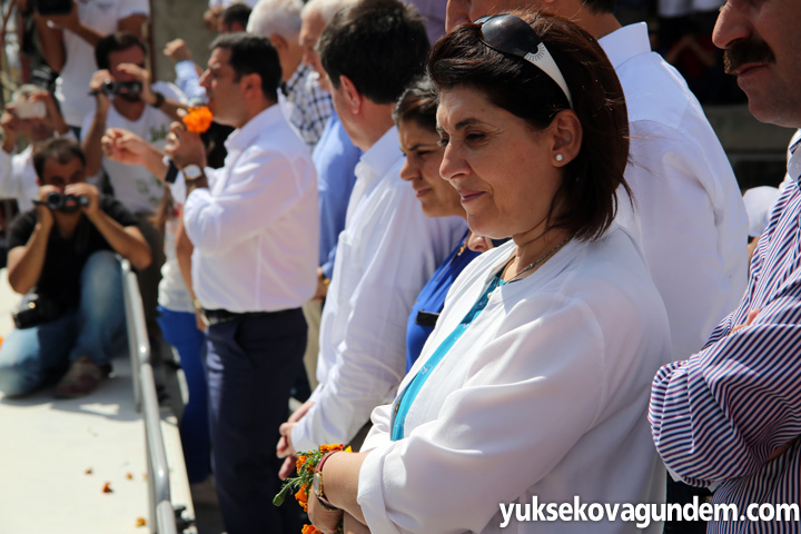 Selahattin Demirtaş Yüksekova'da 53