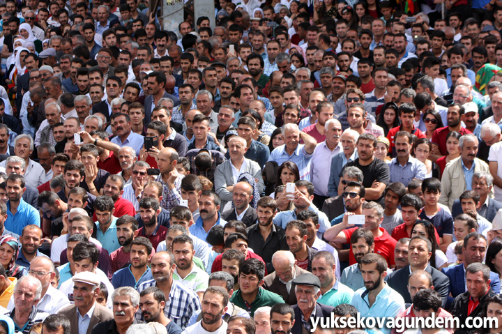 Selahattin Demirtaş Yüksekova'da 89