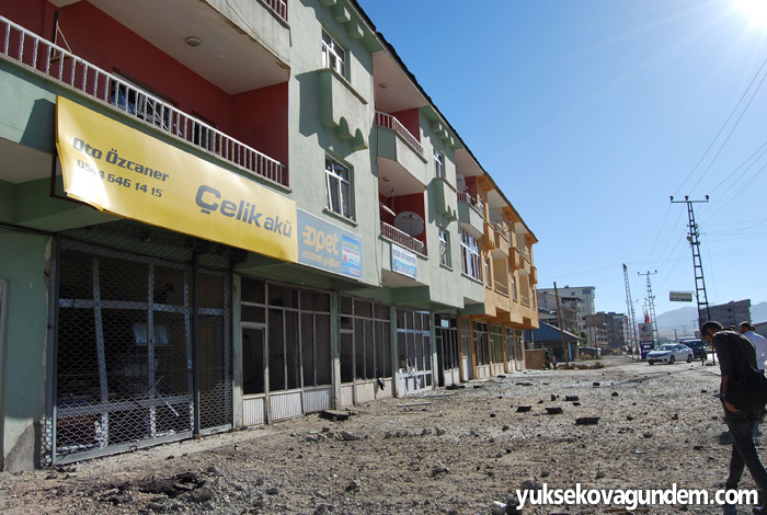 Yüksekova'da zırhlı araç geçişi sırasında patlama 14