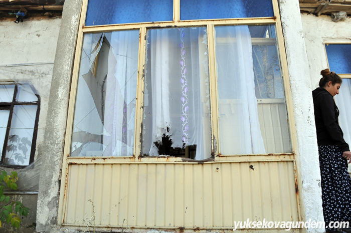 Yüksekova'da birçok ev hasar gördü 4