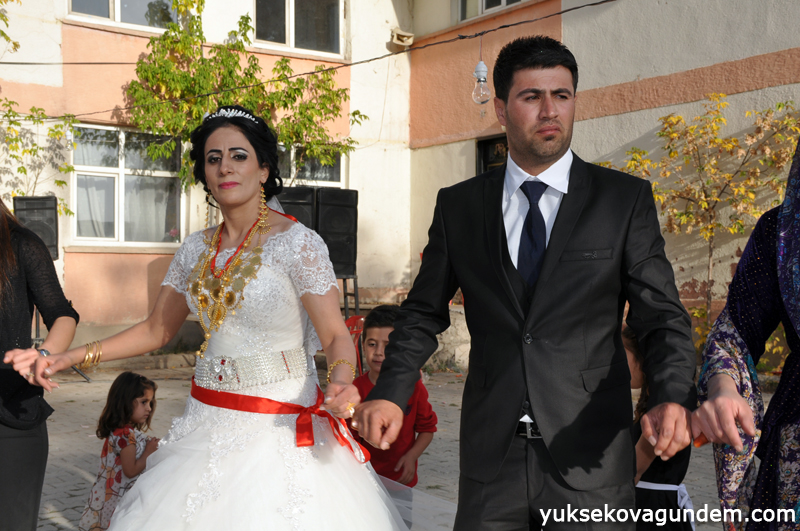 Yüksekova Düğünleri (03-04) Ekim 2015 10