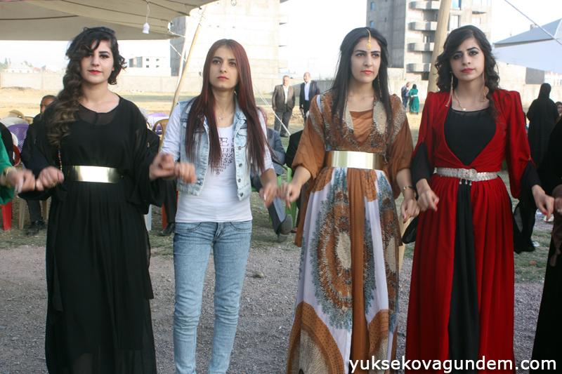Yüksekova Düğünleri (03-04) Ekim 2015 119