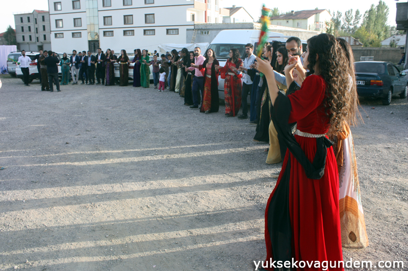 Yüksekova Düğünleri (03-04) Ekim 2015 129