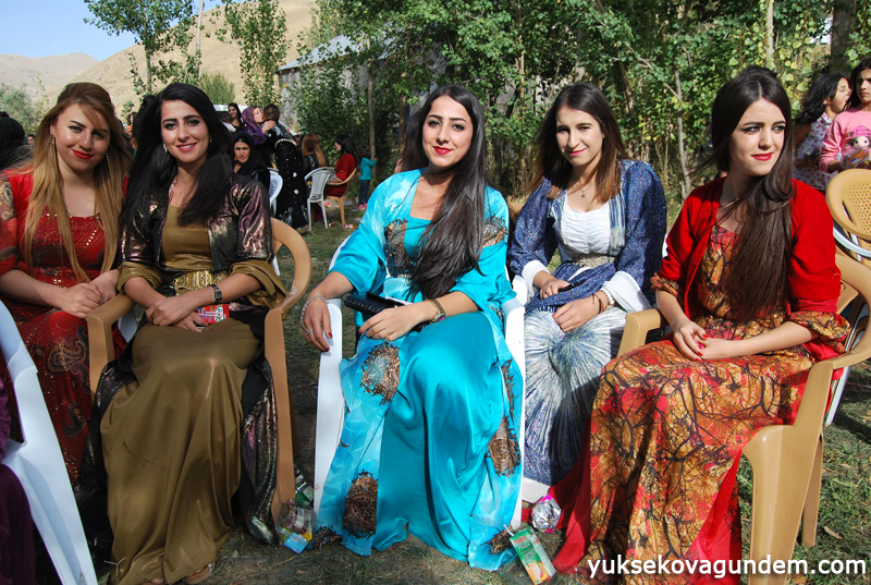 Yüksekova Düğünleri (03-04) Ekim 2015 138