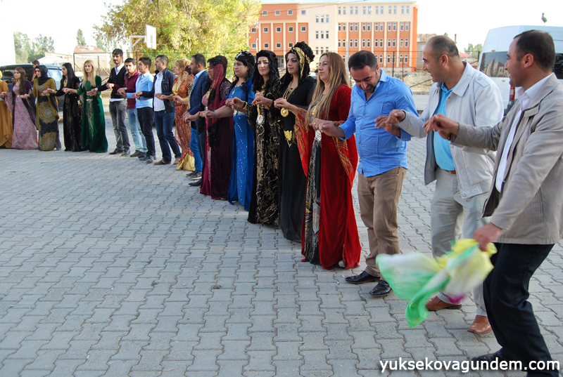 Yüksekova Düğünleri (03-04) Ekim 2015 162
