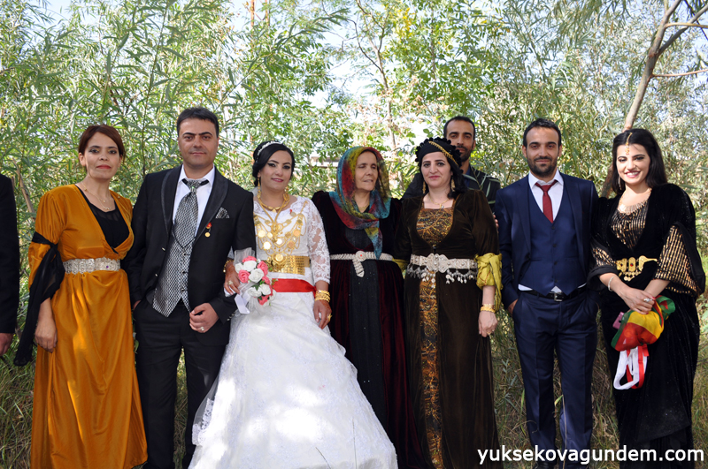 Yüksekova Düğünleri (03-04) Ekim 2015 28