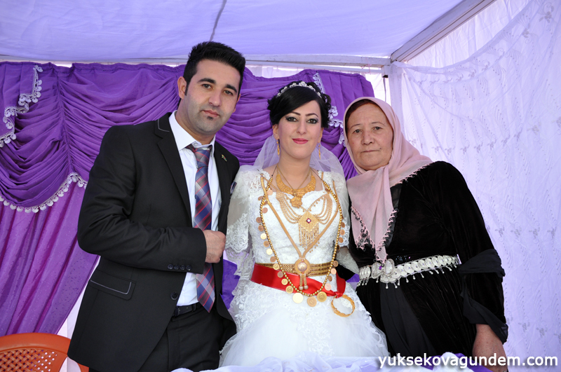Yüksekova Düğünleri (03-04) Ekim 2015 44